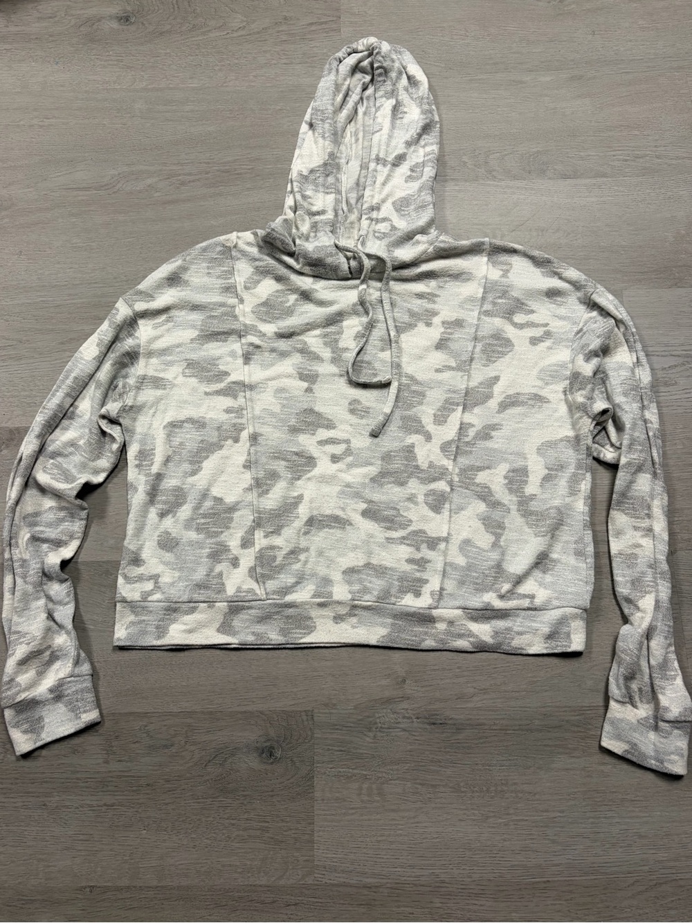 White and Gray Camo Cropped Light Hoodie